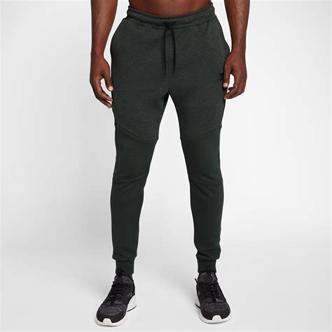 Nike Sportswear Tech Fleece Men's Joggers.